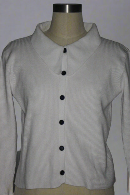 Pointed Collar Sweater